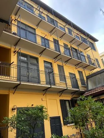 Squisito Appartamento In Stabile Vecchia Milano